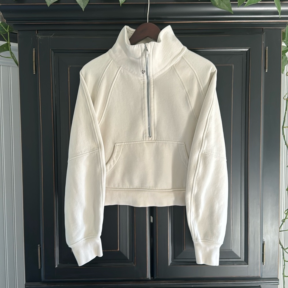 LULULEMON SWEATSHIRT
